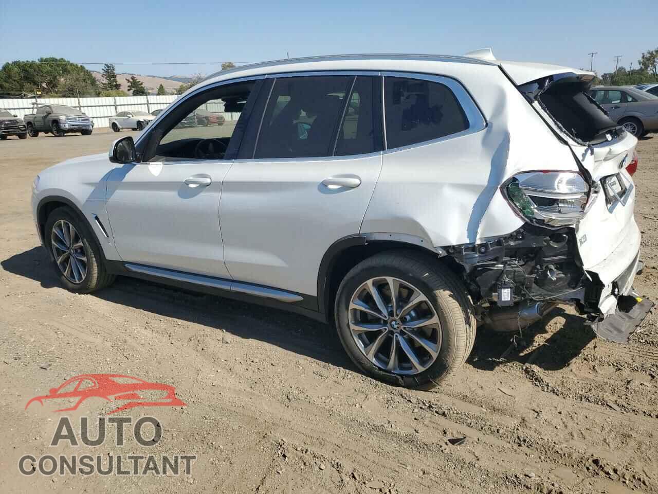 BMW X3 2019 - 5UXTR9C51KLR04812