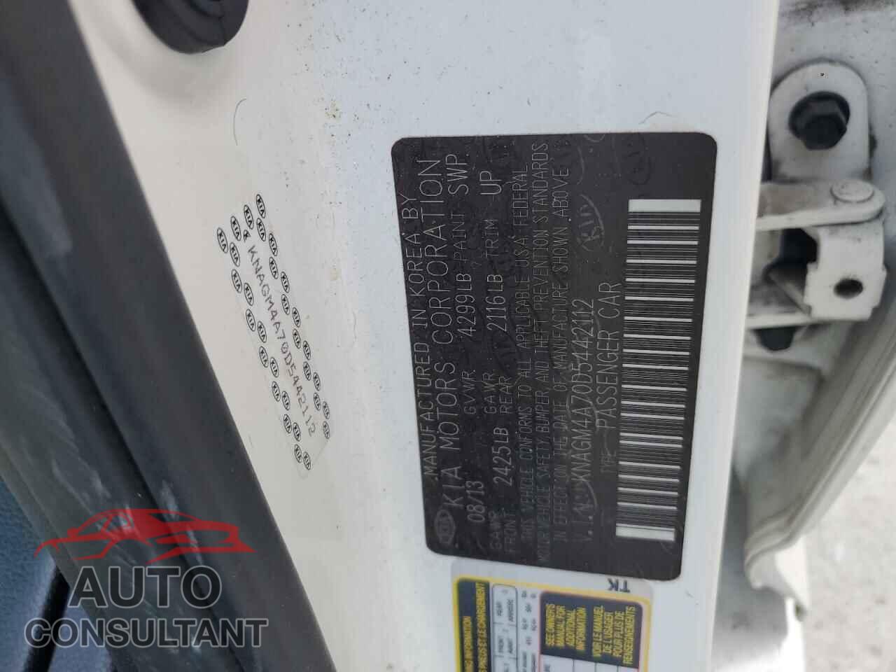 KIA OPTIMA 2013 - KNAGM4A70D5442112
