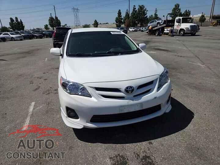 TOYOTA COROLLA 2011 - 2T1BU4EE0BC674411