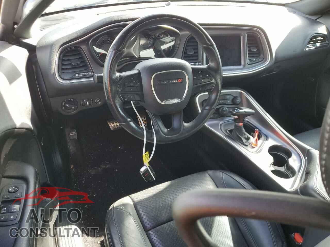 DODGE CHALLENGER 2018 - 2C3CDZAG5JH339369