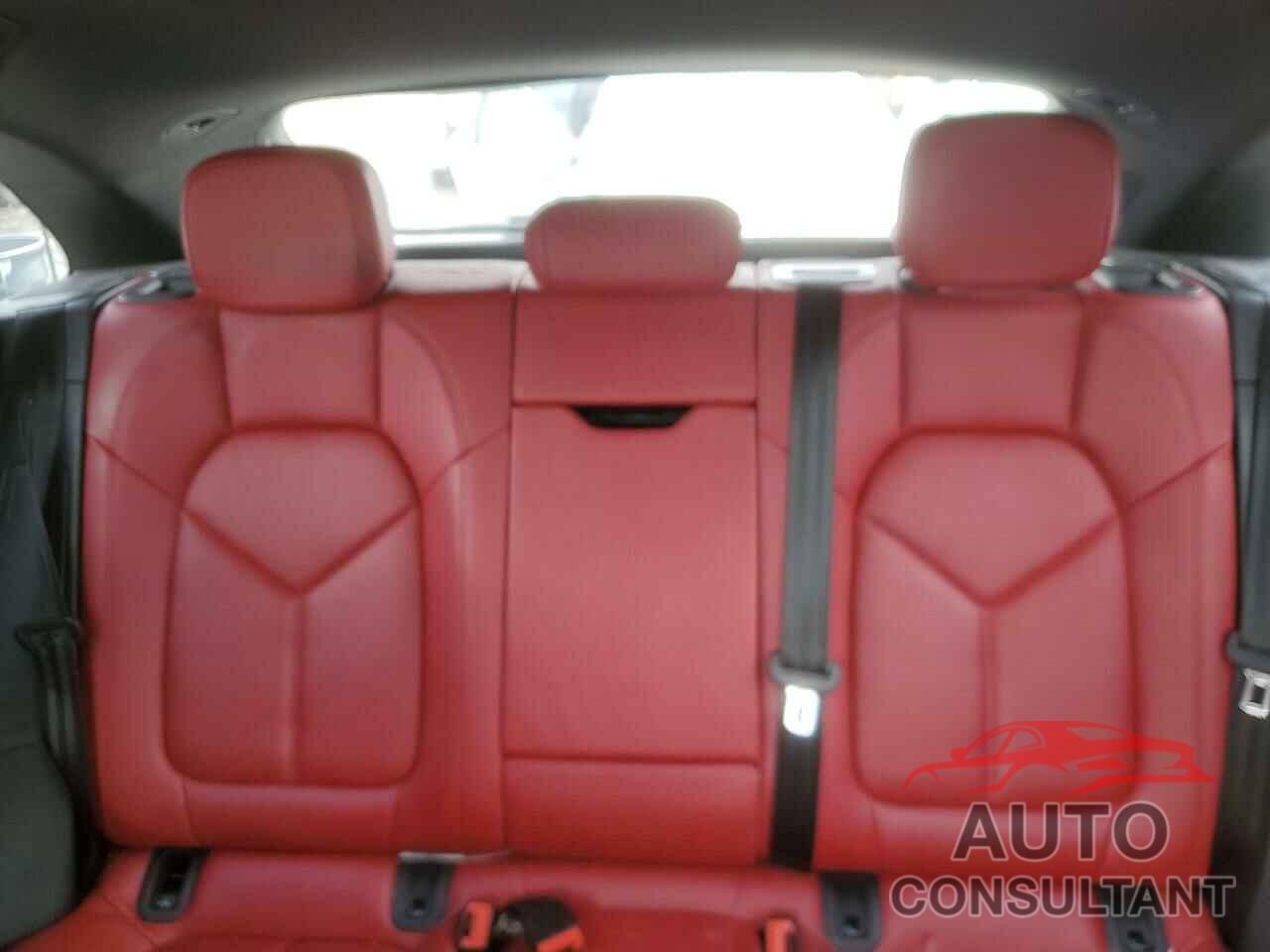 PORSCHE MACAN 2018 - WP1AA2A50JLB08494