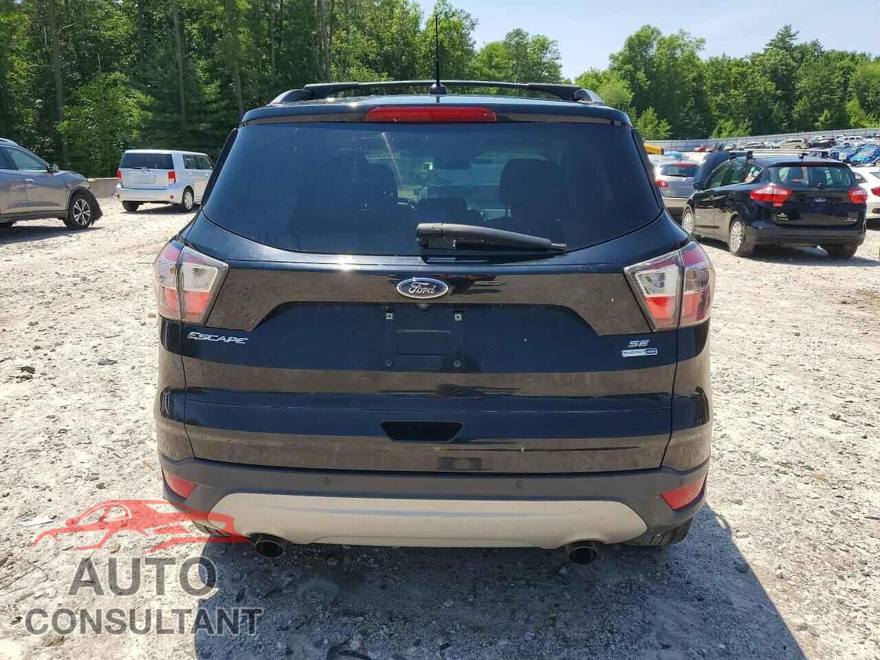 FORD ESCAPE 2017 - 1FMCU9GD0HUB05720