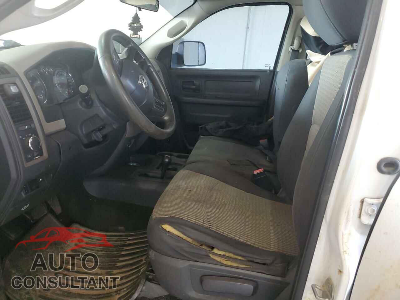 DODGE RAM 2500 2012 - 3C6UD5CL5CG214109