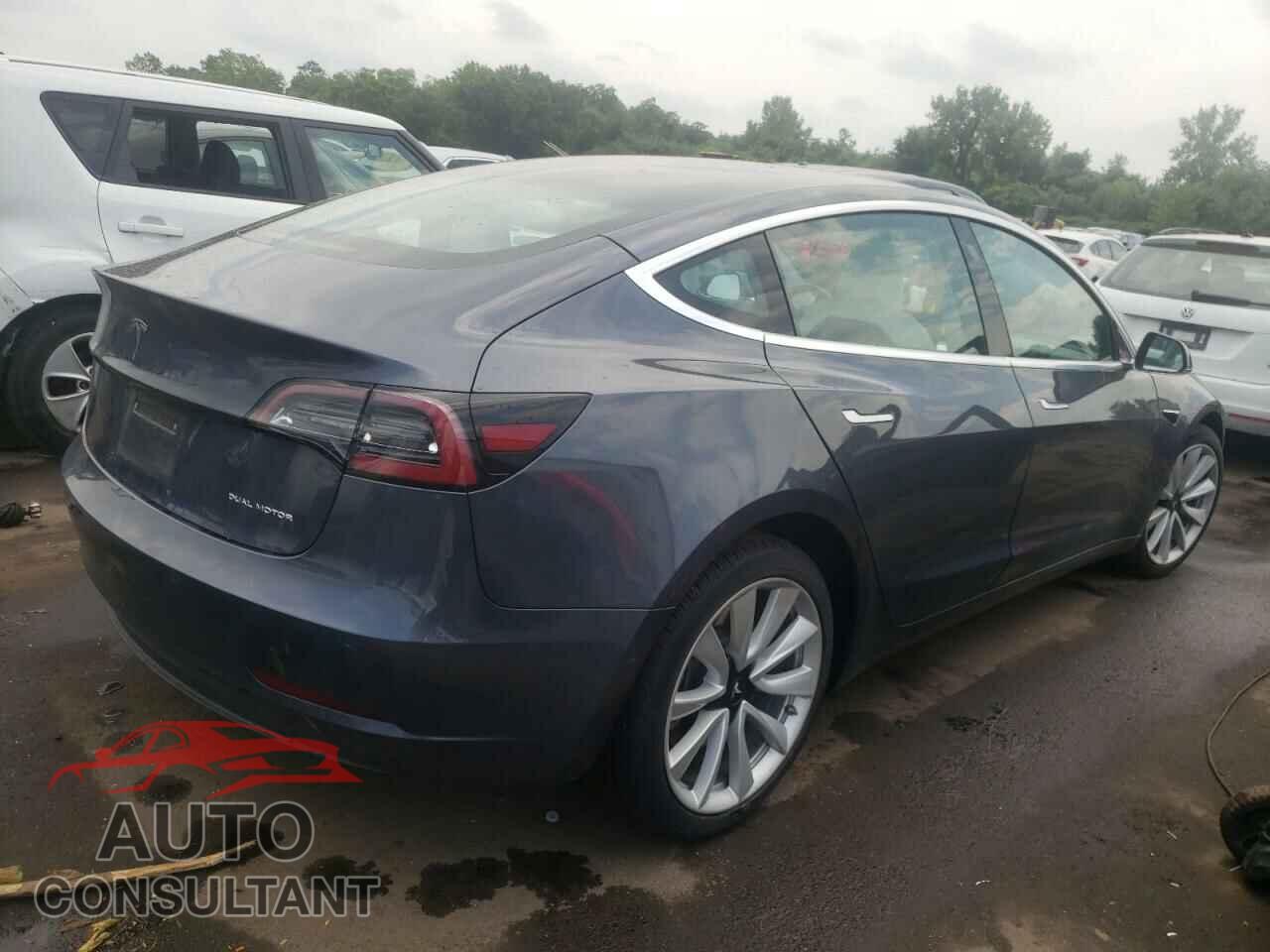 TESLA MODEL 3 2020 - 5YJ3E1EB8LF668715
