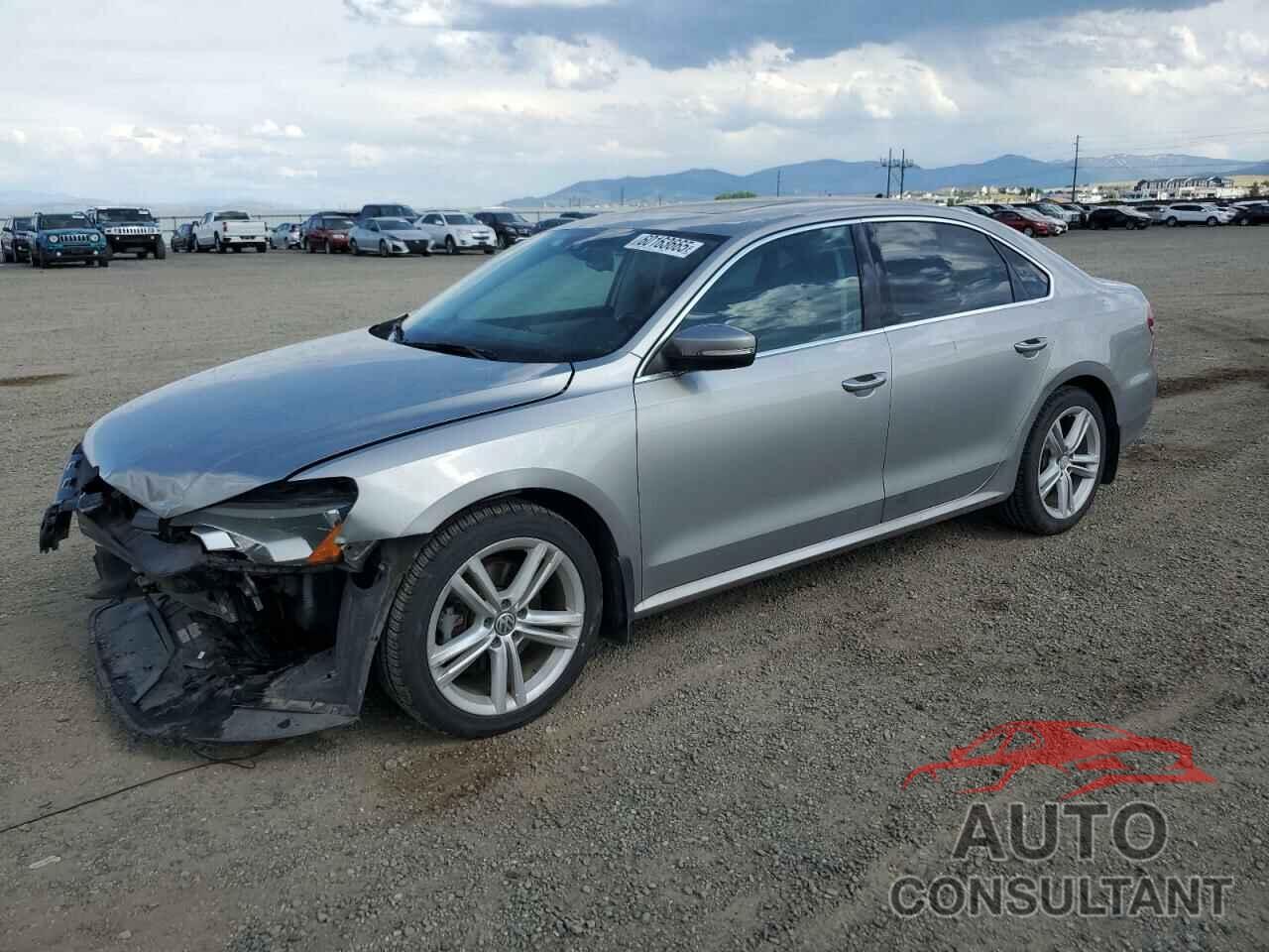 VOLKSWAGEN PASSAT 2013 - 1VWBN7A39DC101650