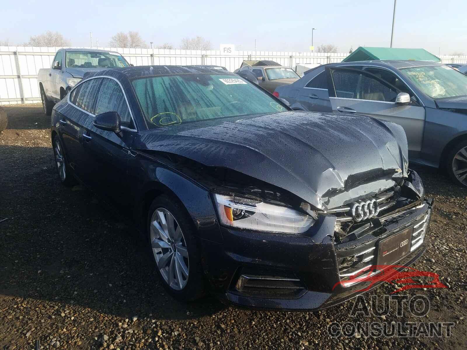 AUDI A5 2018 - WAUANCF51JA004979