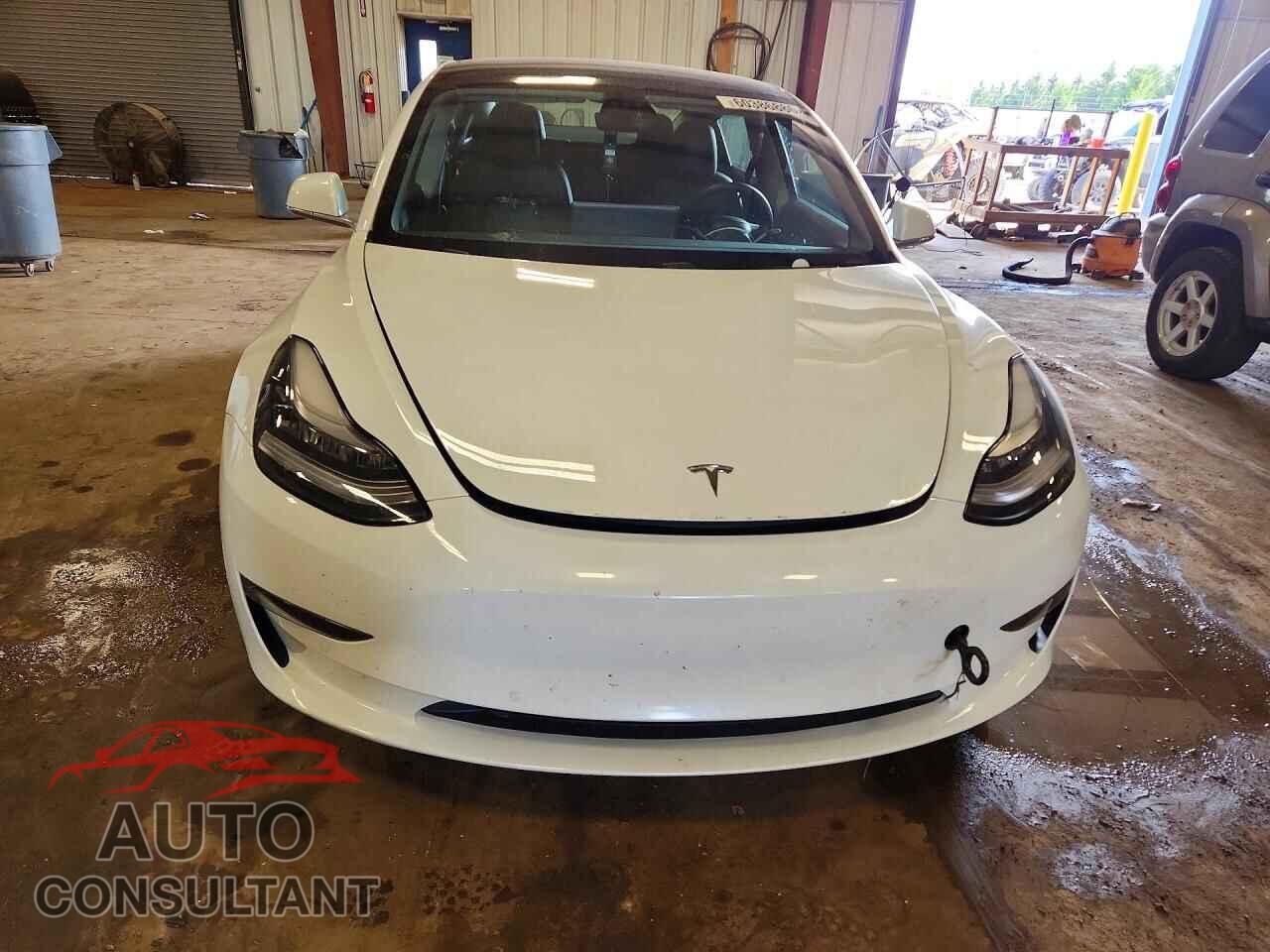 TESLA MODEL 3 2020 - 5YJ3E1EA5LF808582