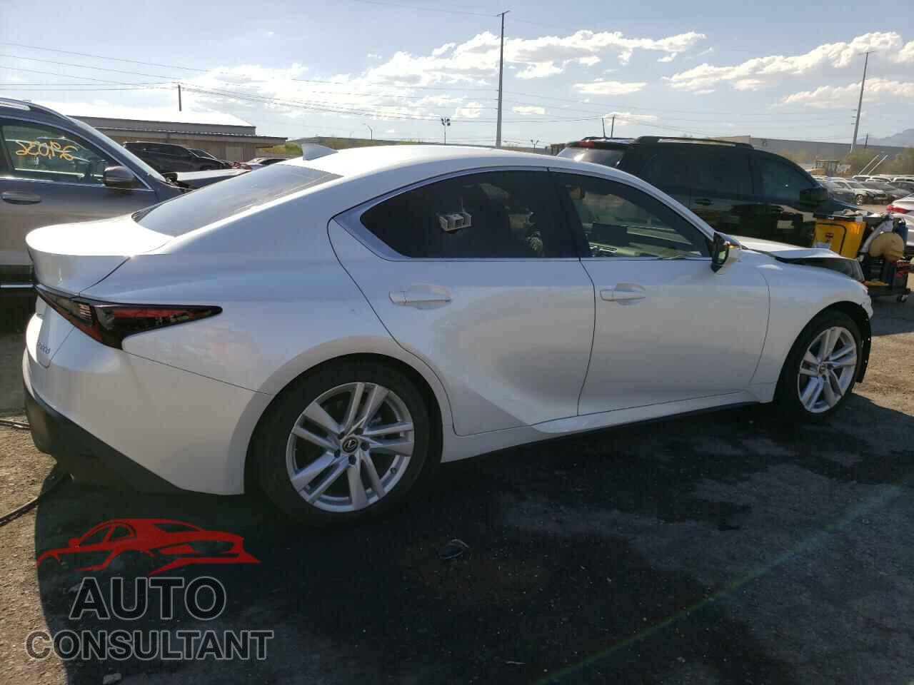 LEXUS IS 2021 - JTHCA1D22M5110180