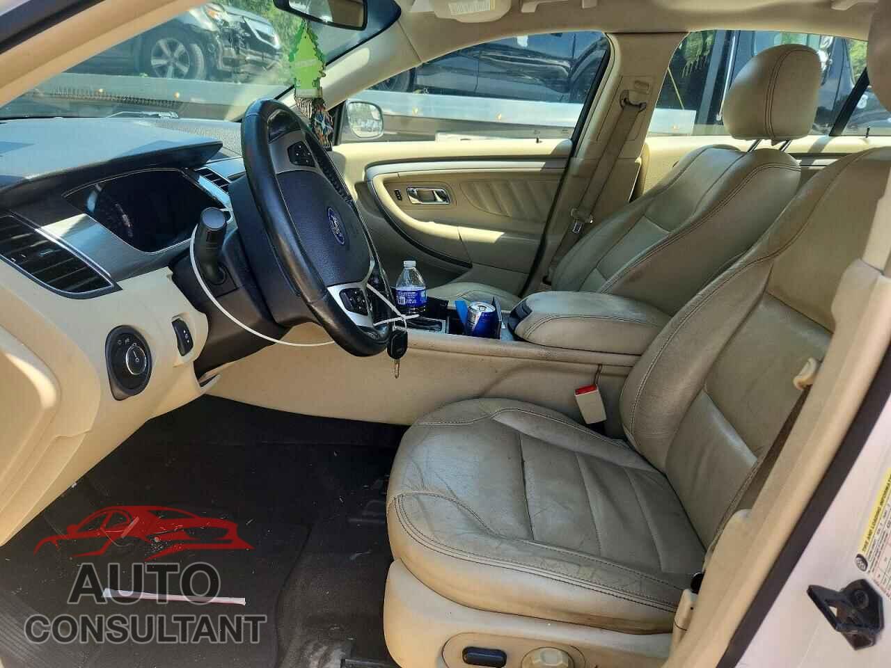 FORD TAURUS 2013 - 1FAHP2E87DG133317