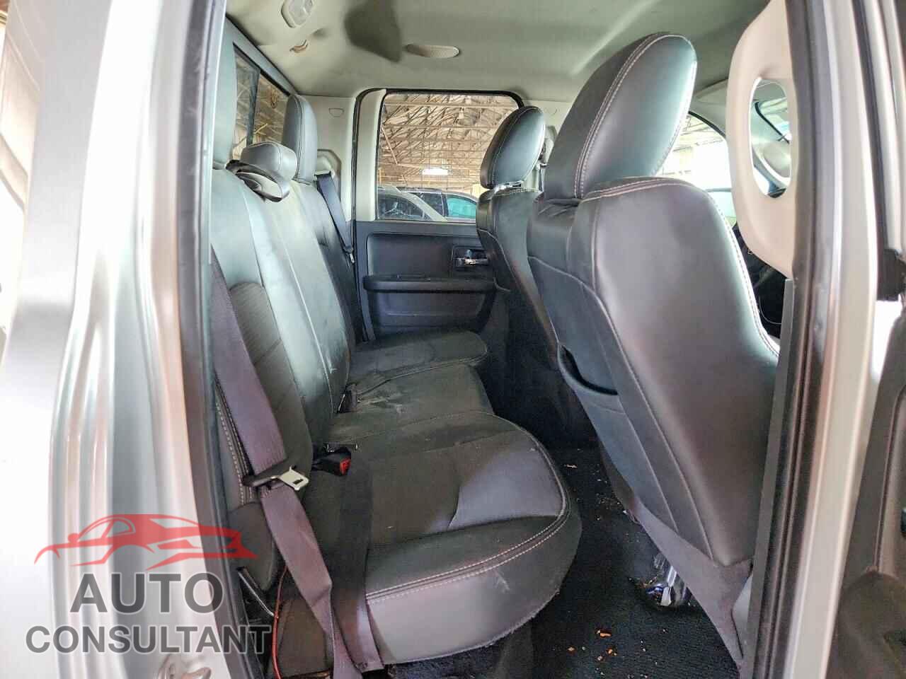 DODGE RAM 1500 2012 - 1C6RD7HT3CS187561