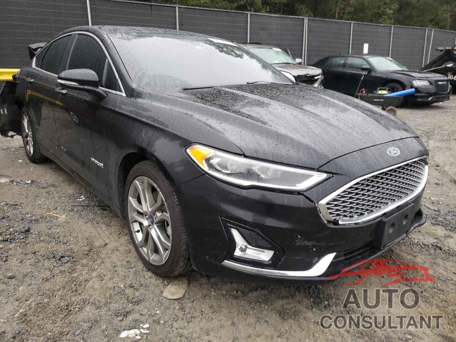 FORD FUSION 2019 - 3FA6P0RU5KR259331