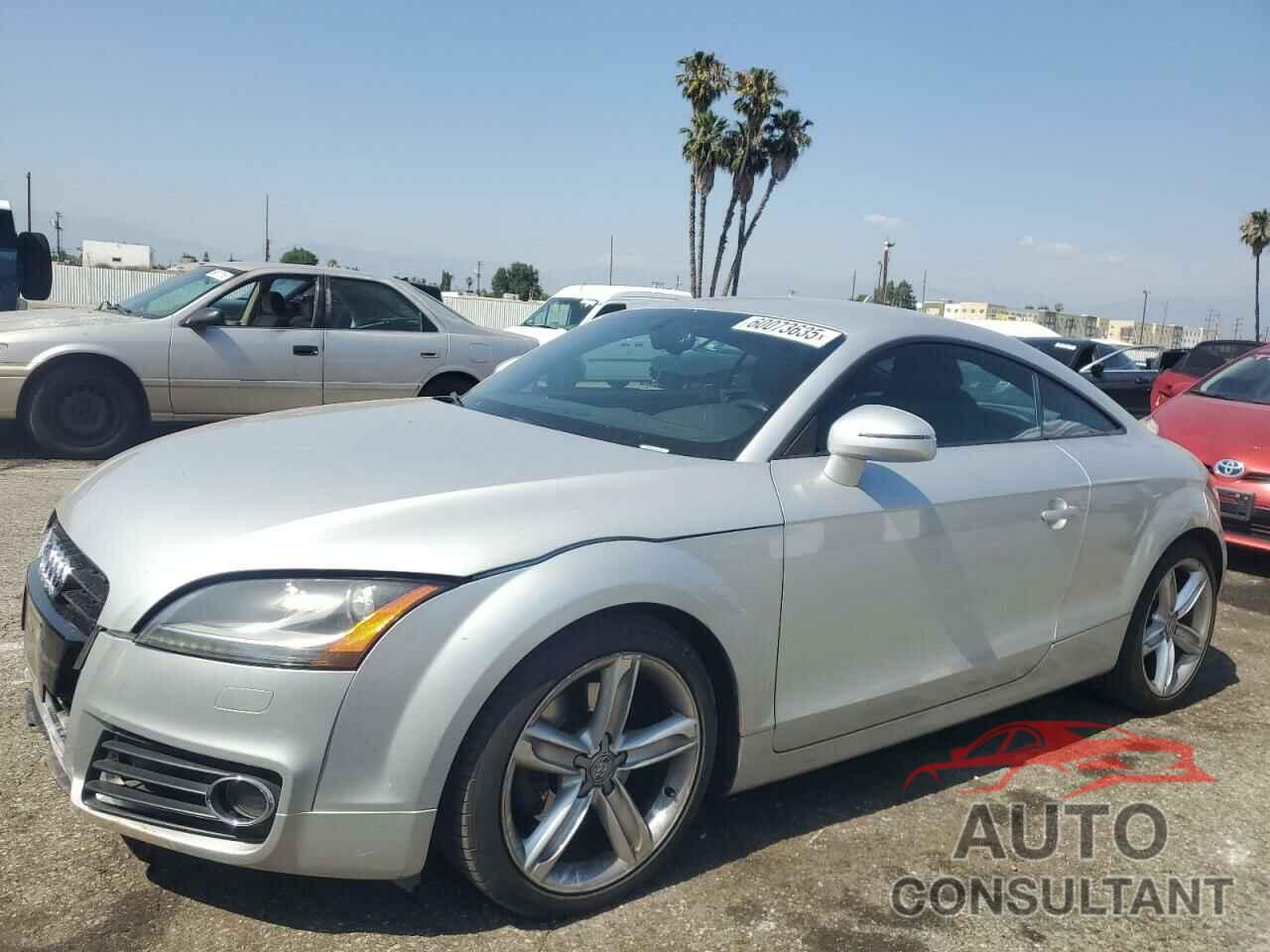 AUDI TT 2011 - TRUBFAFK3B1012104