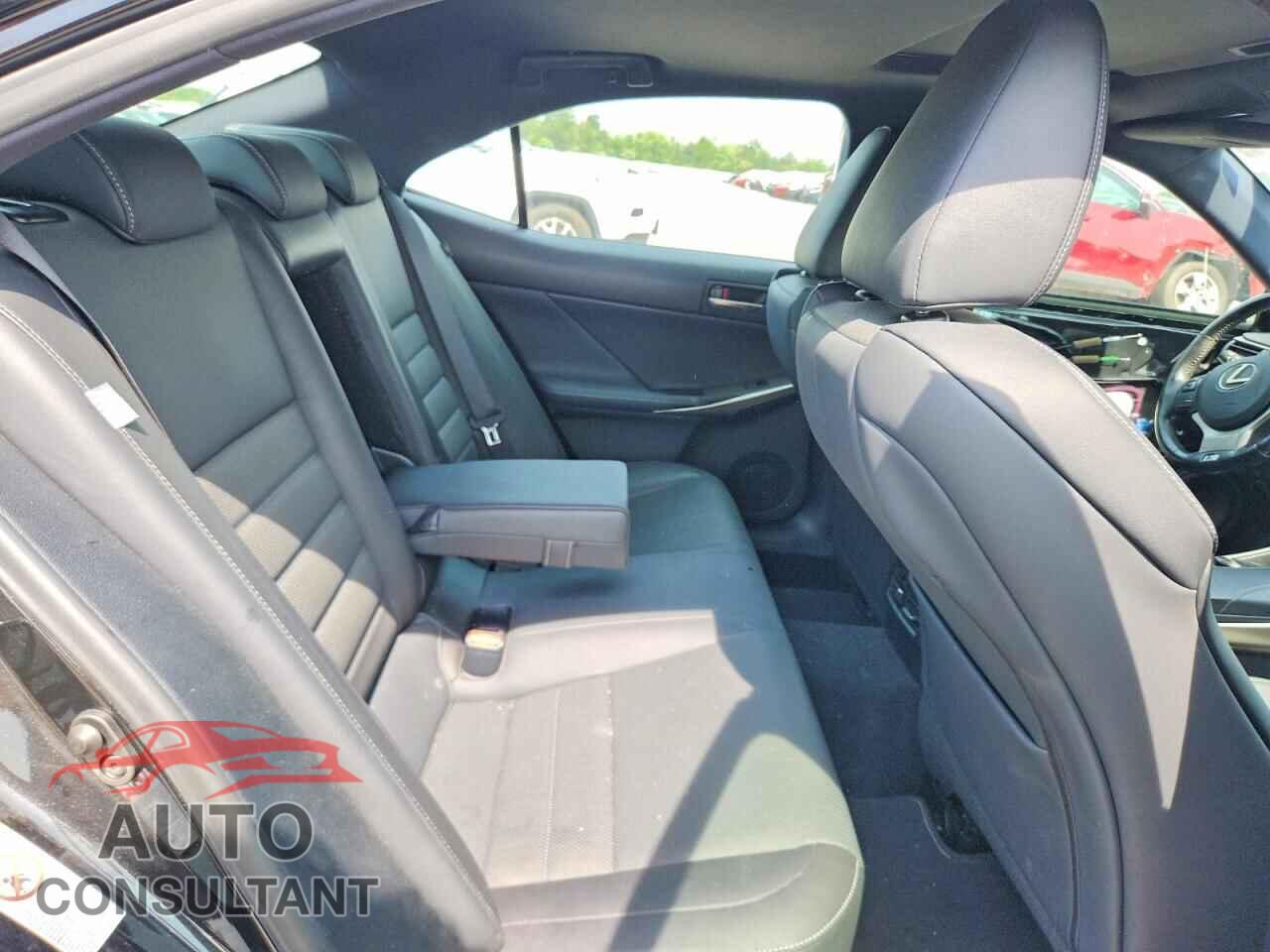 LEXUS IS 2017 - JTHCM1D2XH5023835