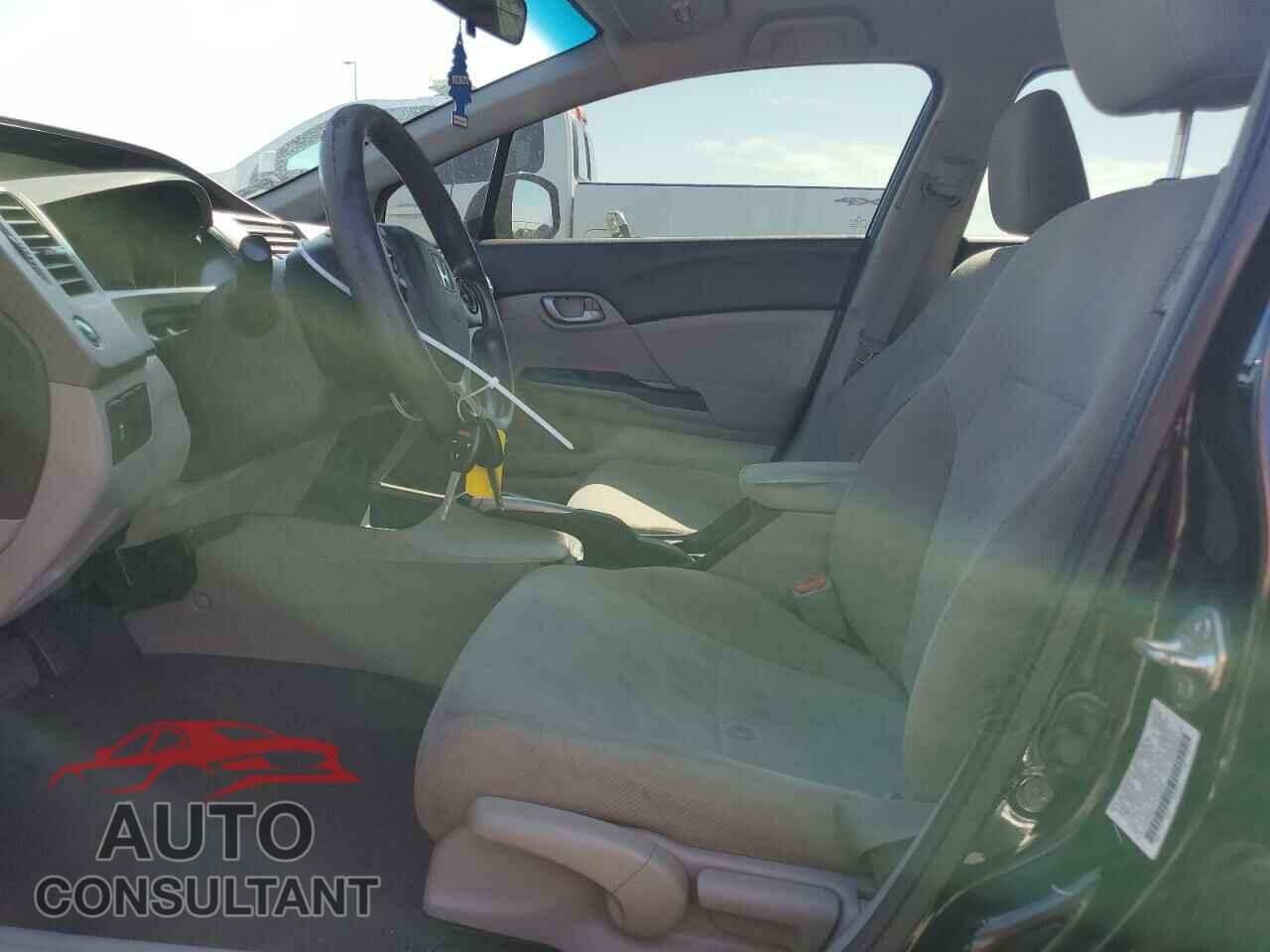 HONDA CIVIC 2012 - 2HGFB2F57CH610093