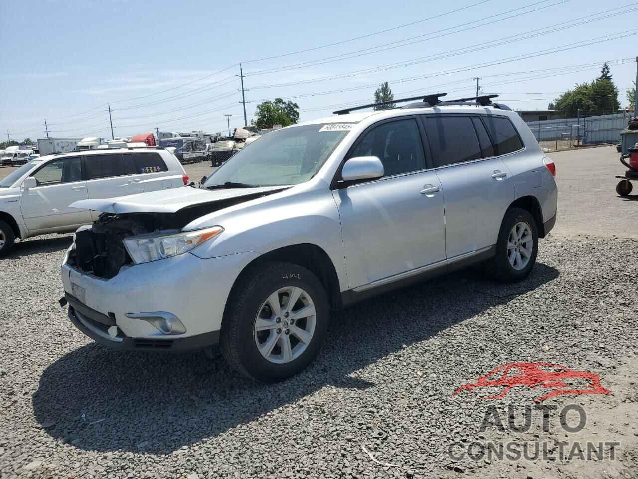 TOYOTA HIGHLANDER 2013 - 5TDBK3EH8DS217740