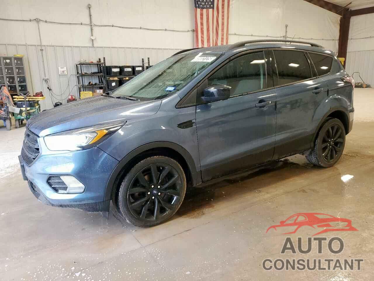 FORD ESCAPE 2018 - 1FMCU0GD0JUC18729