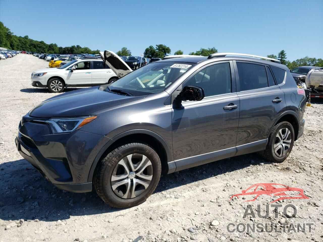 TOYOTA RAV4 2017 - JTMBFREV0HJ705810