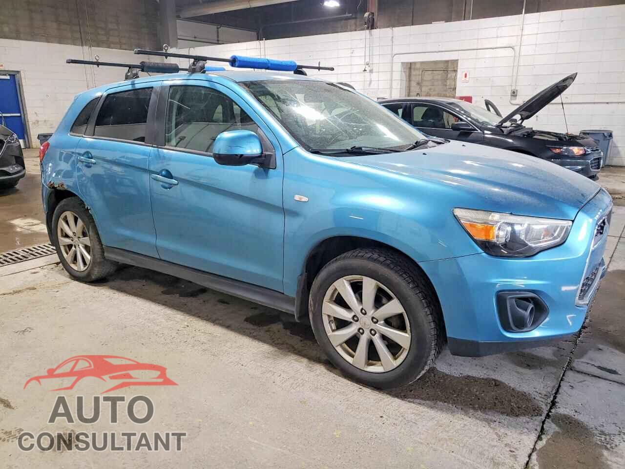 MITSUBISHI OUTLANDER 2013 - 4A4AR3AU3DE019236