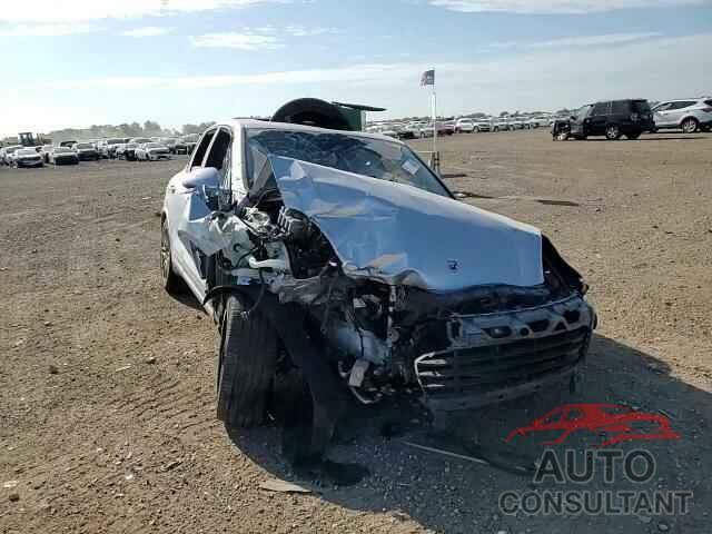PORSCHE CAYENNE 2017 - WP1AE2A24HLA69347