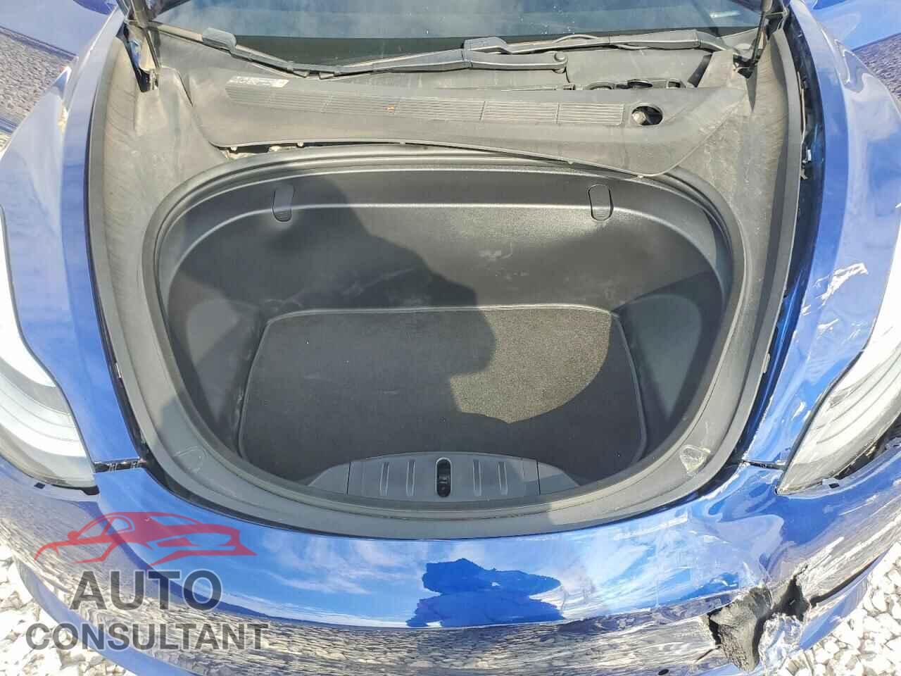 TESLA MODEL 3 2018 - 5YJ3E1EA2JF038399