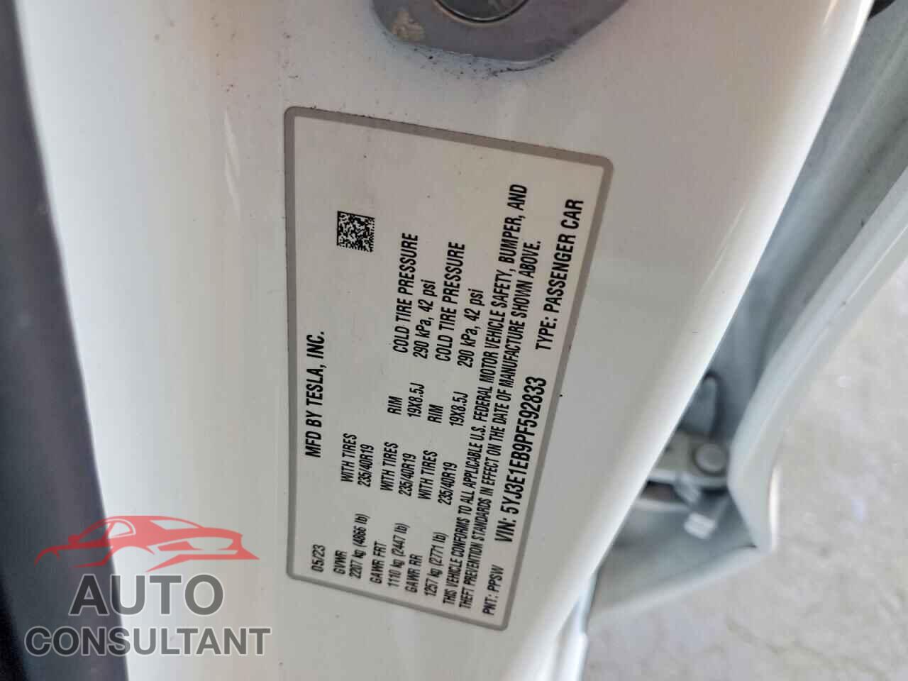 TESLA MODEL 3 2023 - 5YJ3E1EB9PF592833