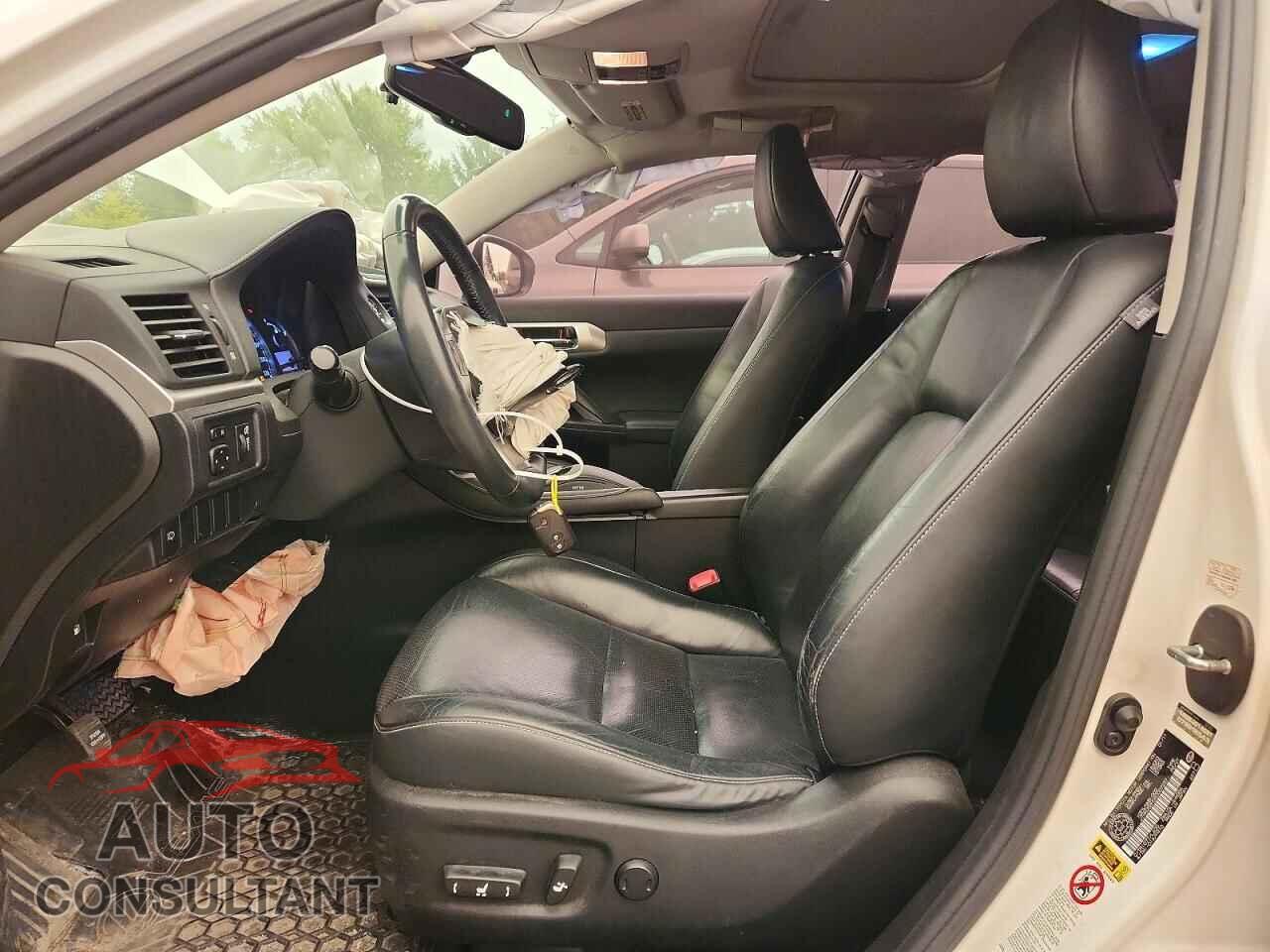 LEXUS CT 200 2011 - JTHKD5BH5B2007237