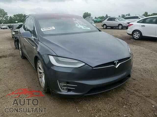 TESLA MODEL X 2017 - 5YJXCDE25HF049621