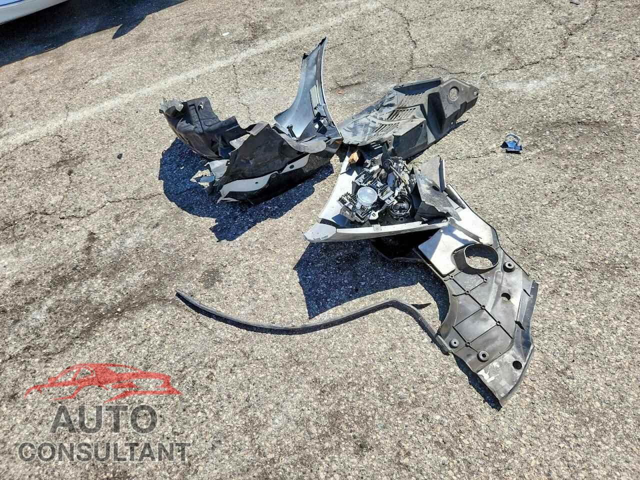 LEXUS RX450 2011 - JTJBC1BA5B2040087