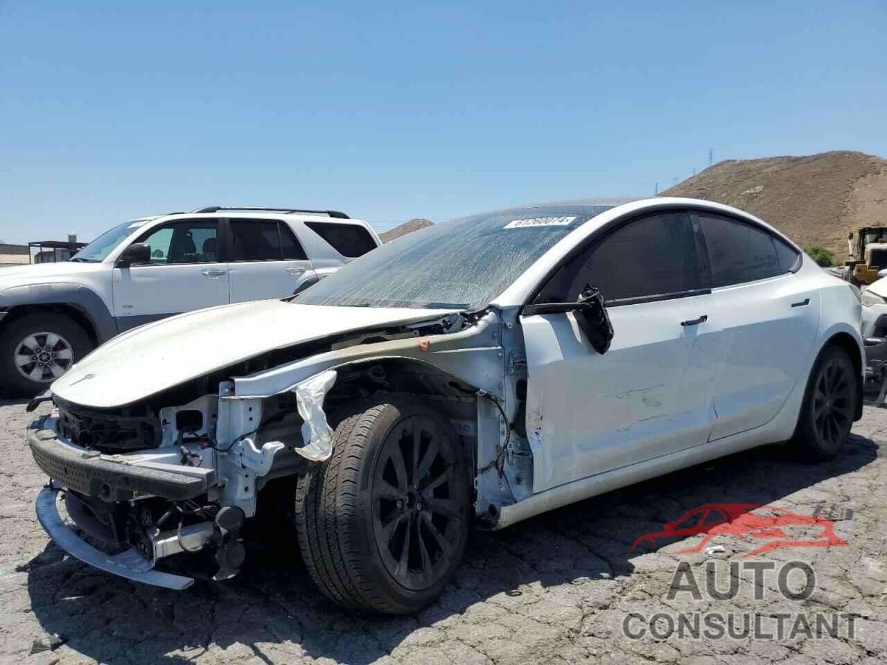 TESLA MODEL 3 2022 - 5YJ3E1EB8NF136917