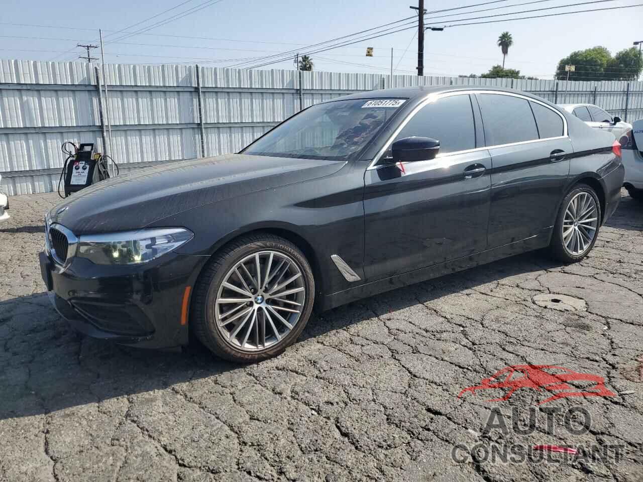 BMW 5 SERIES 2019 - WBAJA5C50KG900572