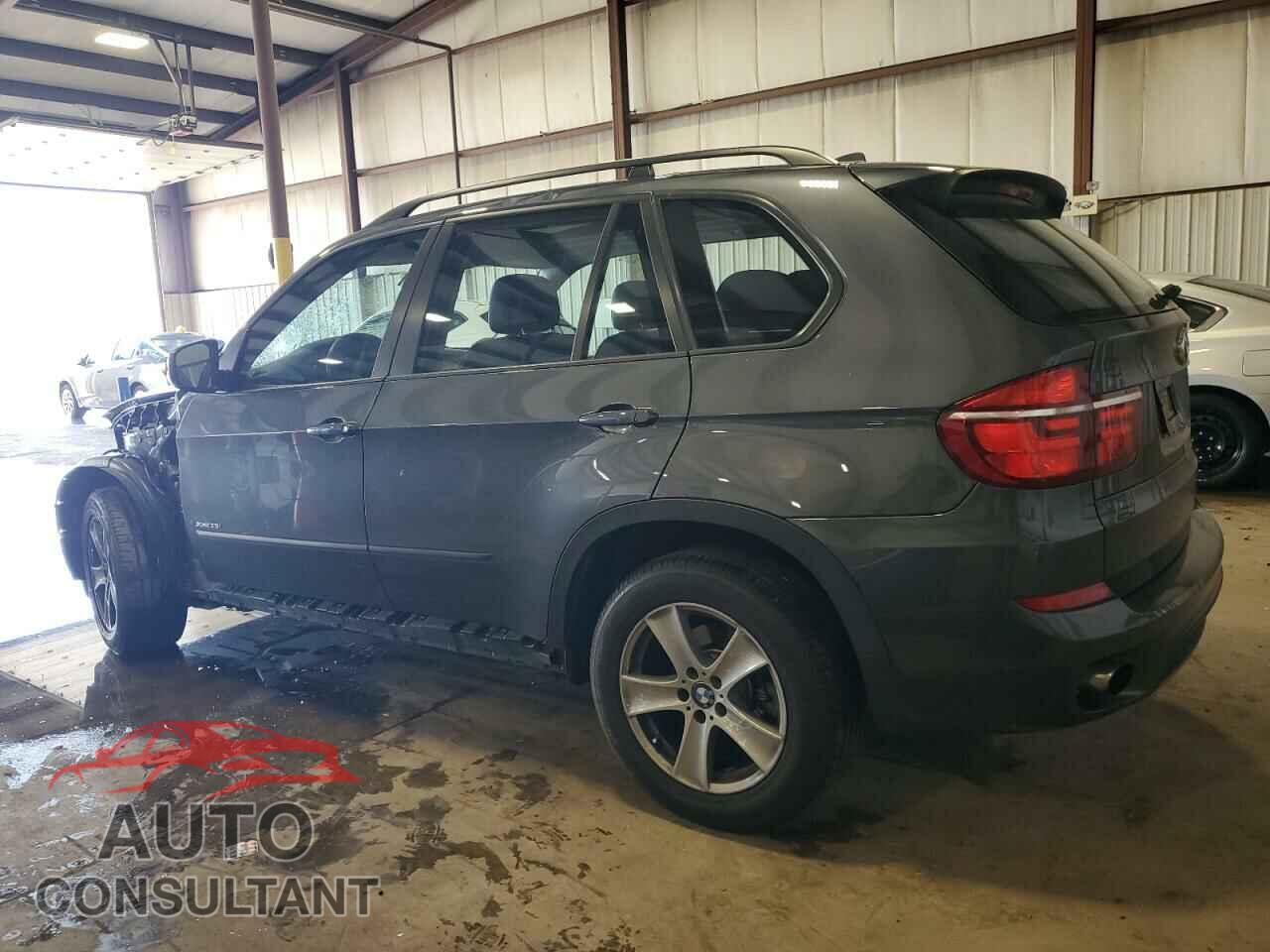 BMW X5 2013 - 5UXZV4C55D0E08458