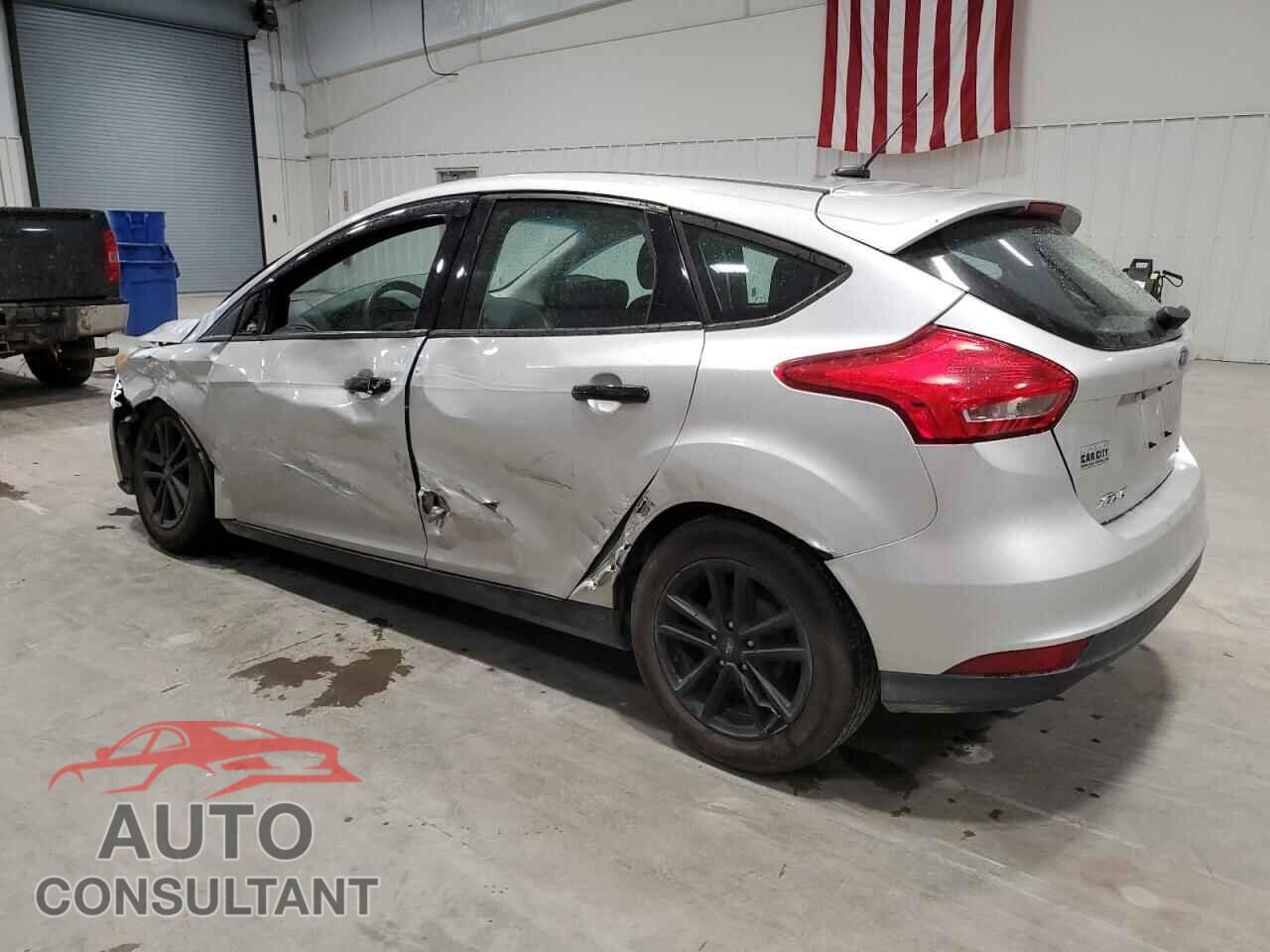 FORD FOCUS 2017 - 1FADP3K20HL286316