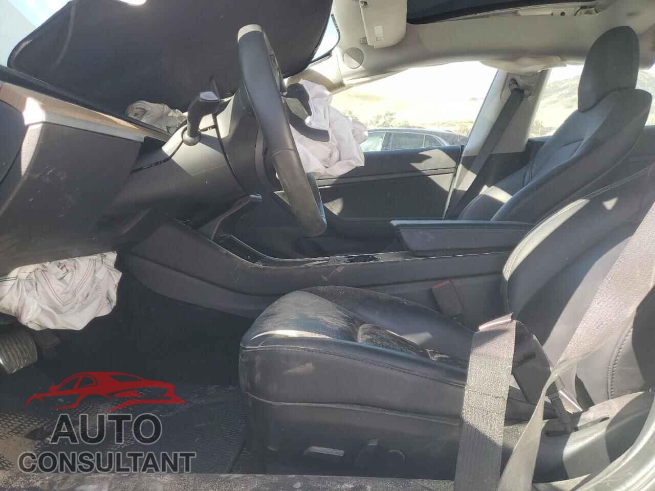 TESLA MODEL 3 2020 - 5YJ3E1EA2LF632669