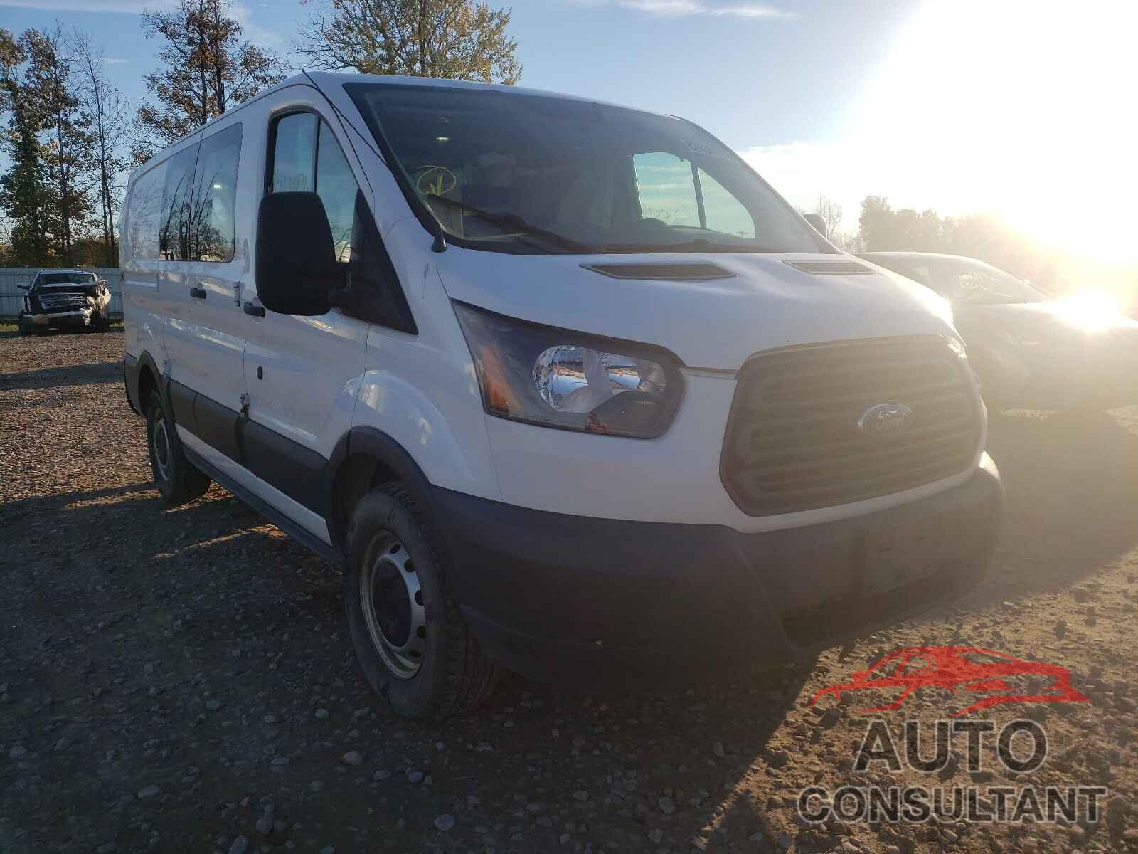 FORD TRANSIT CO 2017 - 1FTYE1ZM4HKA88583