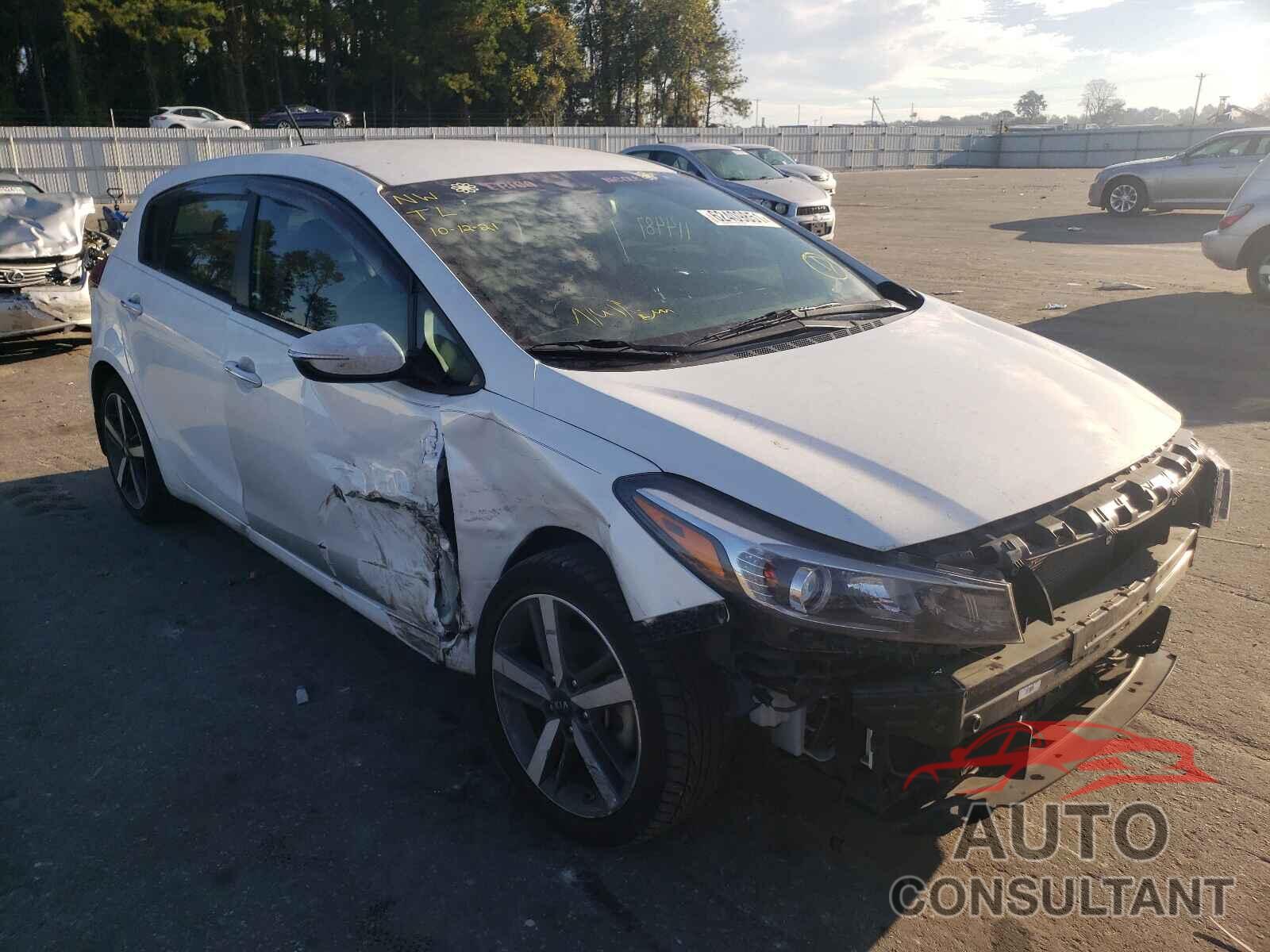 KIA FORTE 2017 - KNAFX5A88H5725767