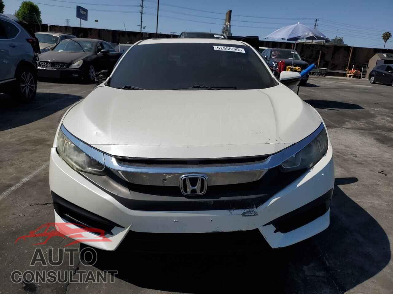 HONDA CIVIC 2018 - 19XFC2F77JE206202