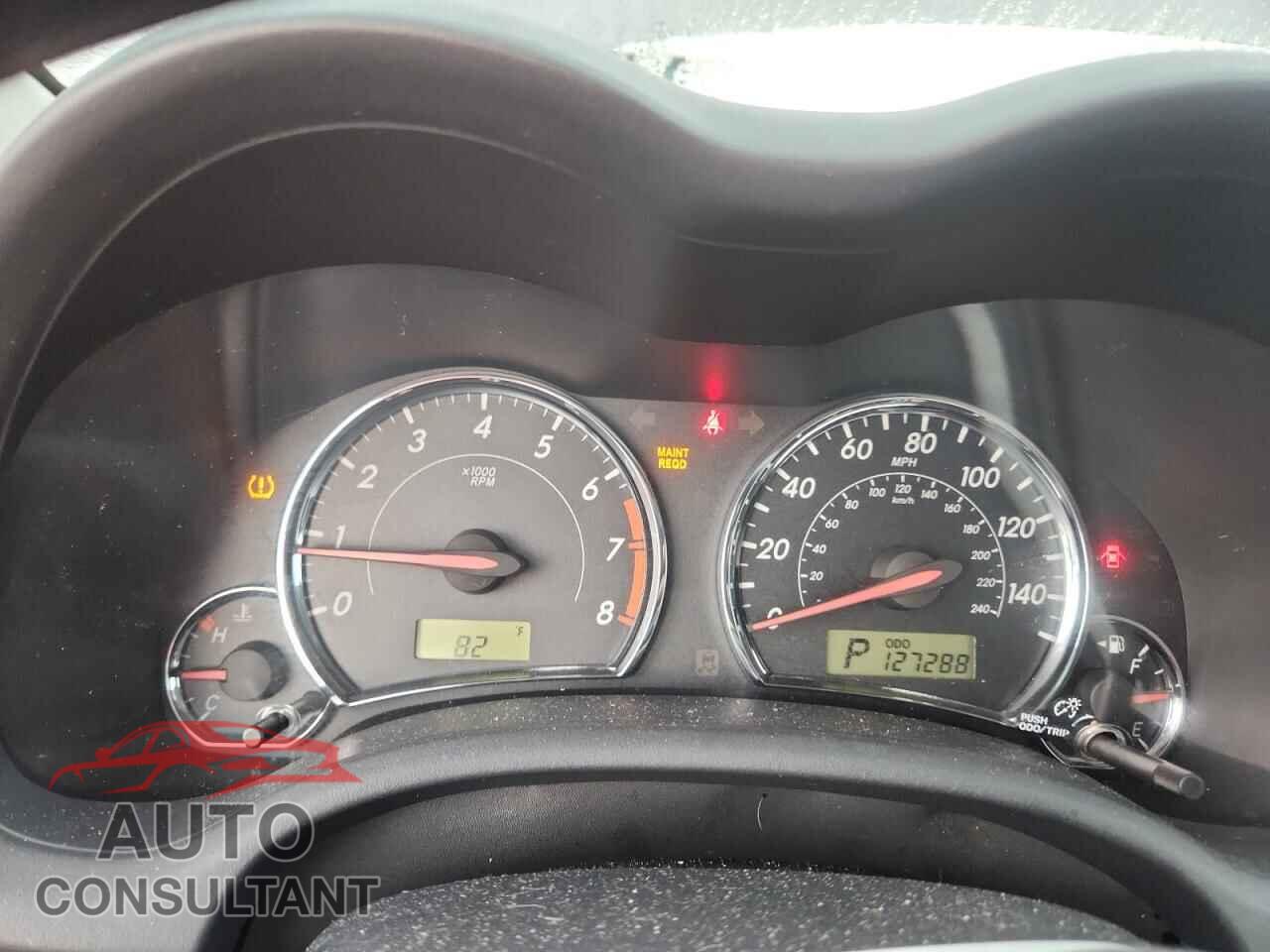 TOYOTA COROLLA 2011 - 2T1BU4EEXBC596820