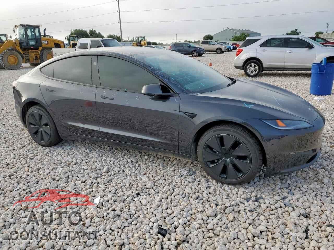 TESLA MODEL 3 2024 - 5YJ3E1EB5RF814626