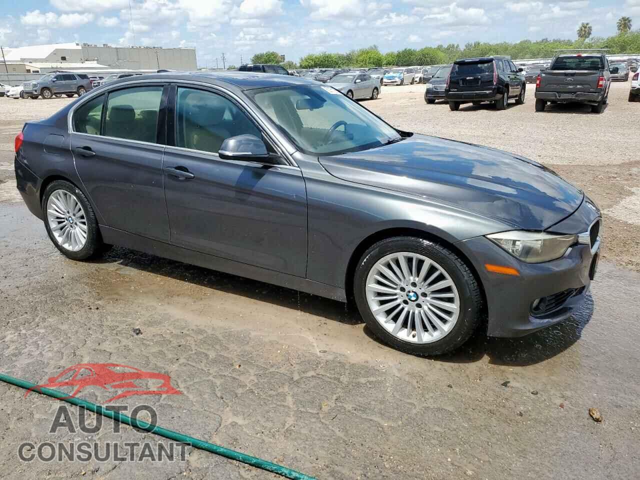 BMW 3 SERIES 2012 - WBA3A5C57CF344583
