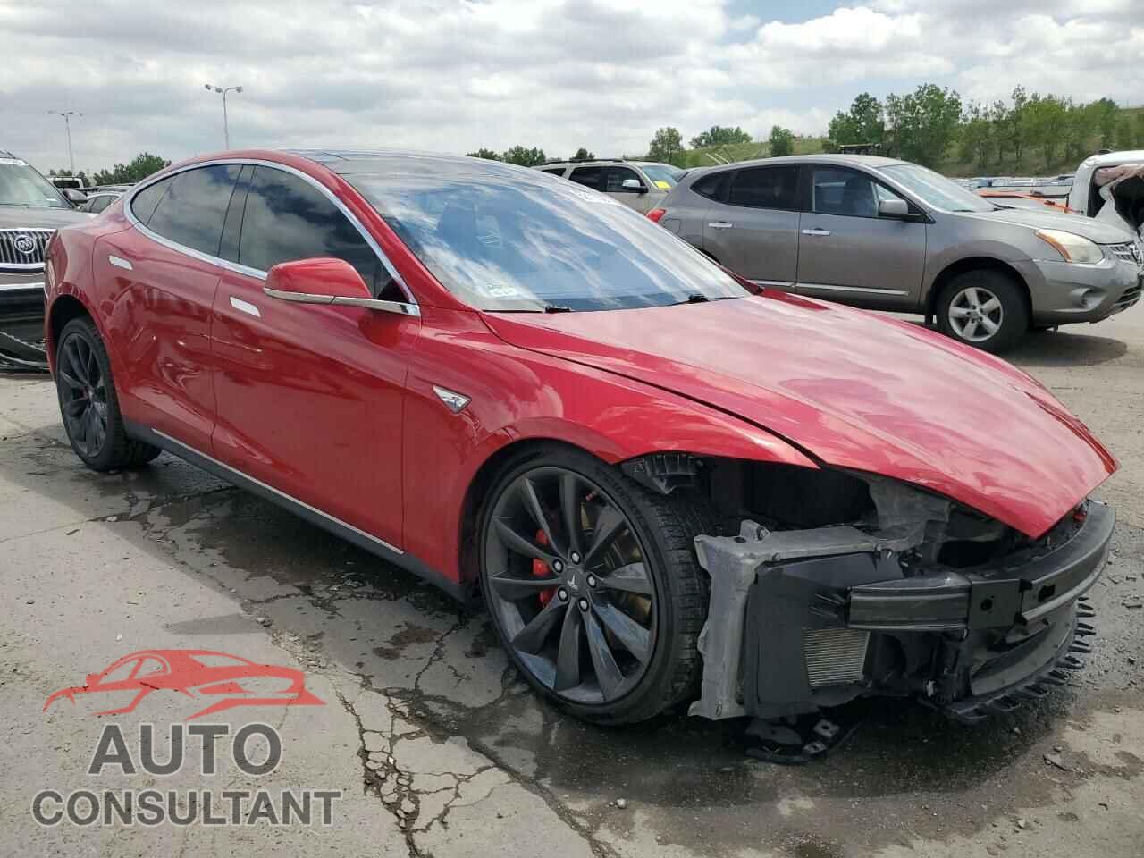 TESLA MODEL S 2014 - 5YJSA1H13EFP35086