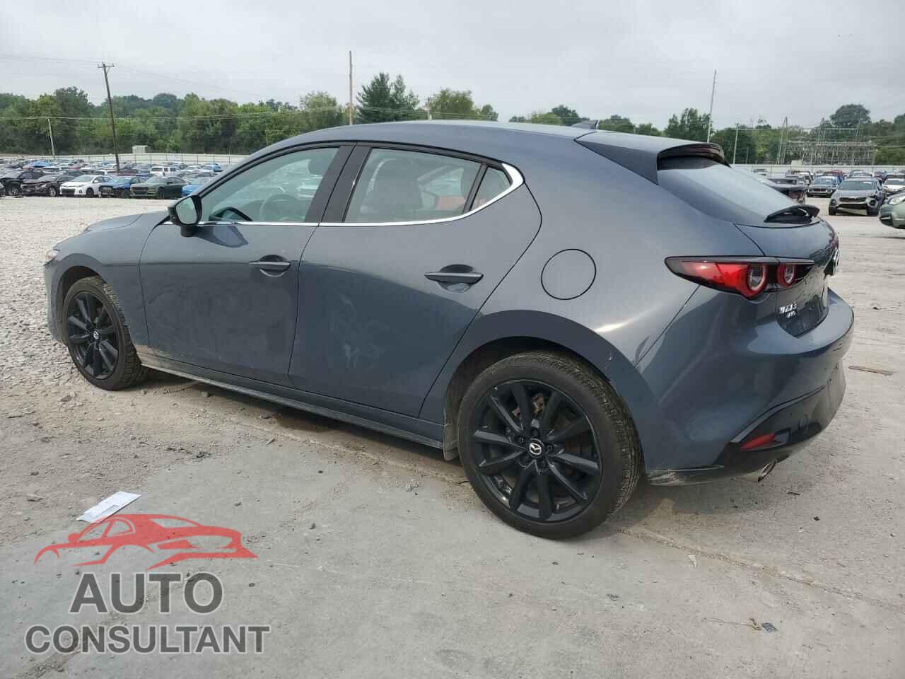MAZDA 3 2023 - JM1BPBJY7P1618344