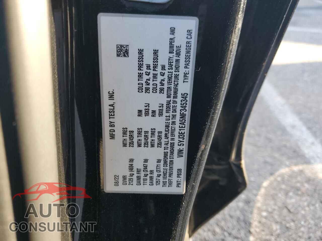 TESLA MODEL 3 2022 - 5YJ3E1EA5NF345345