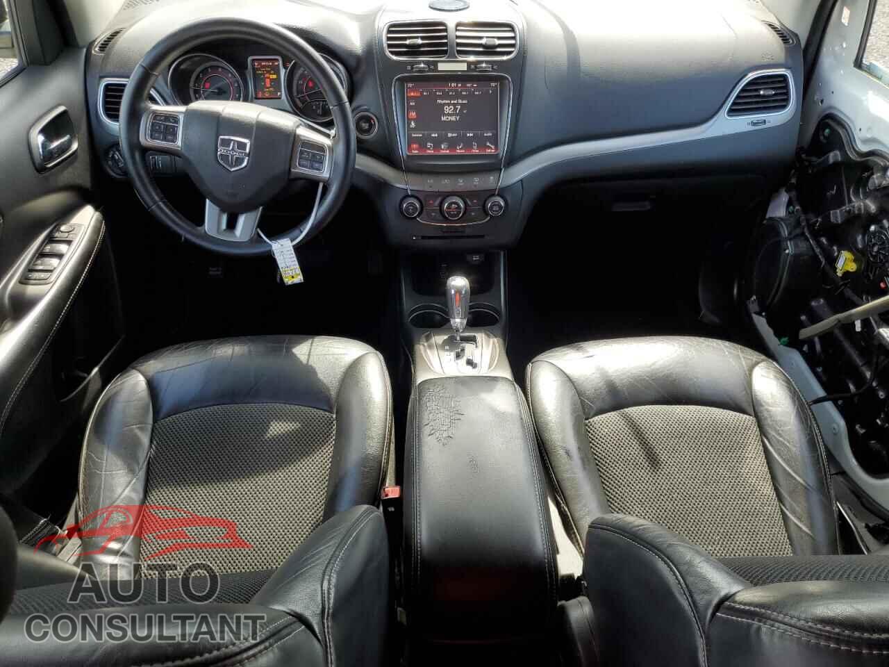 DODGE JOURNEY 2017 - 3C4PDCGG6HT536280
