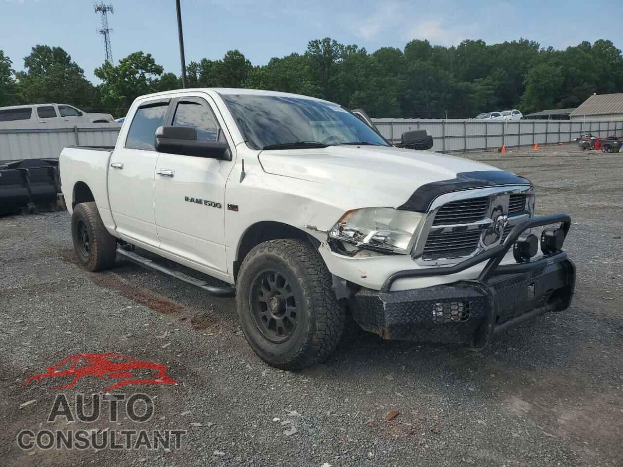 DODGE RAM 1500 2012 - 1C6RD7LT0CS137840