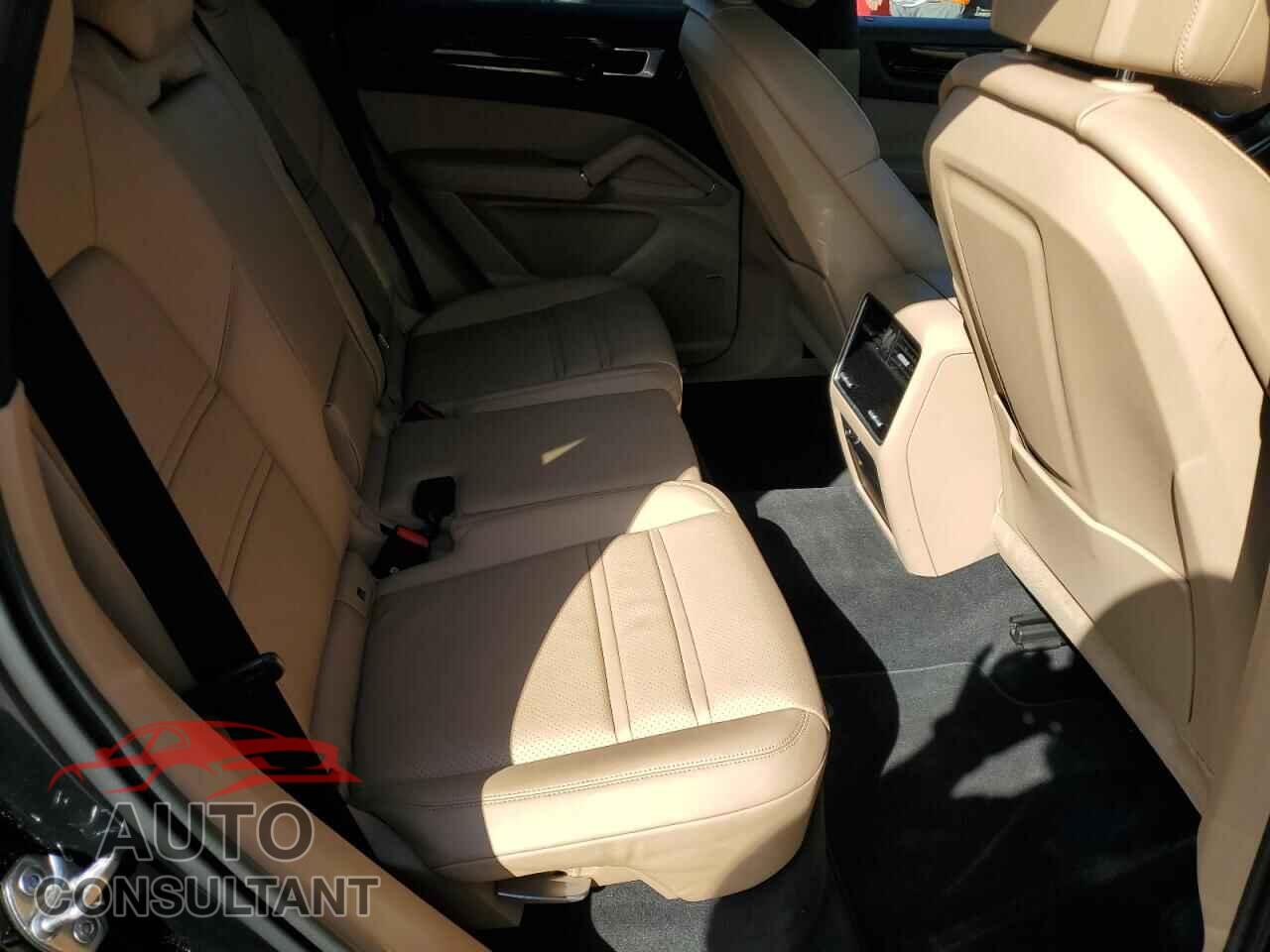 PORSCHE CAYENNE 2019 - WP1AA2AY5KDA01706