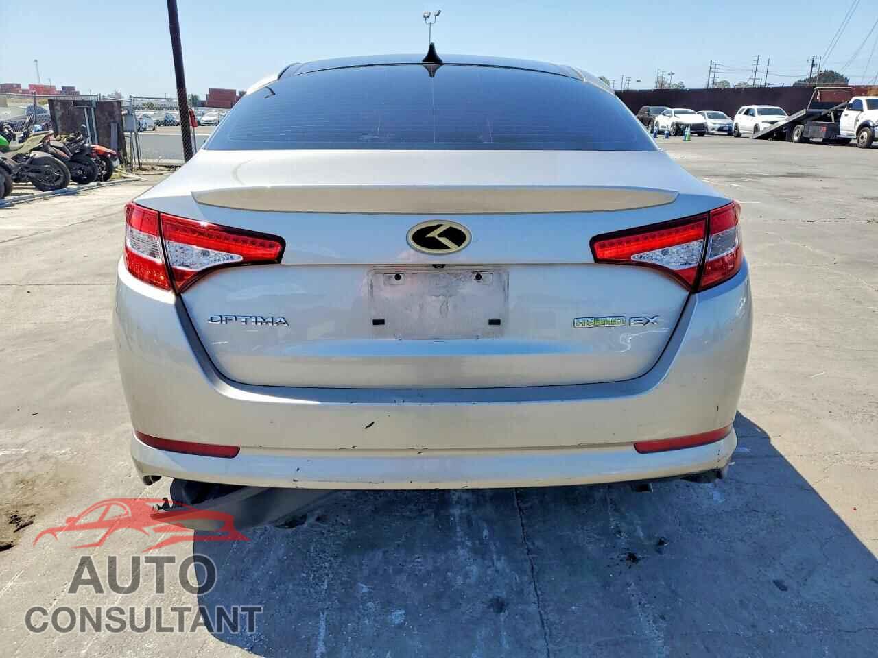 KIA OPTIMA 2013 - KNAGM4AD2D5053882
