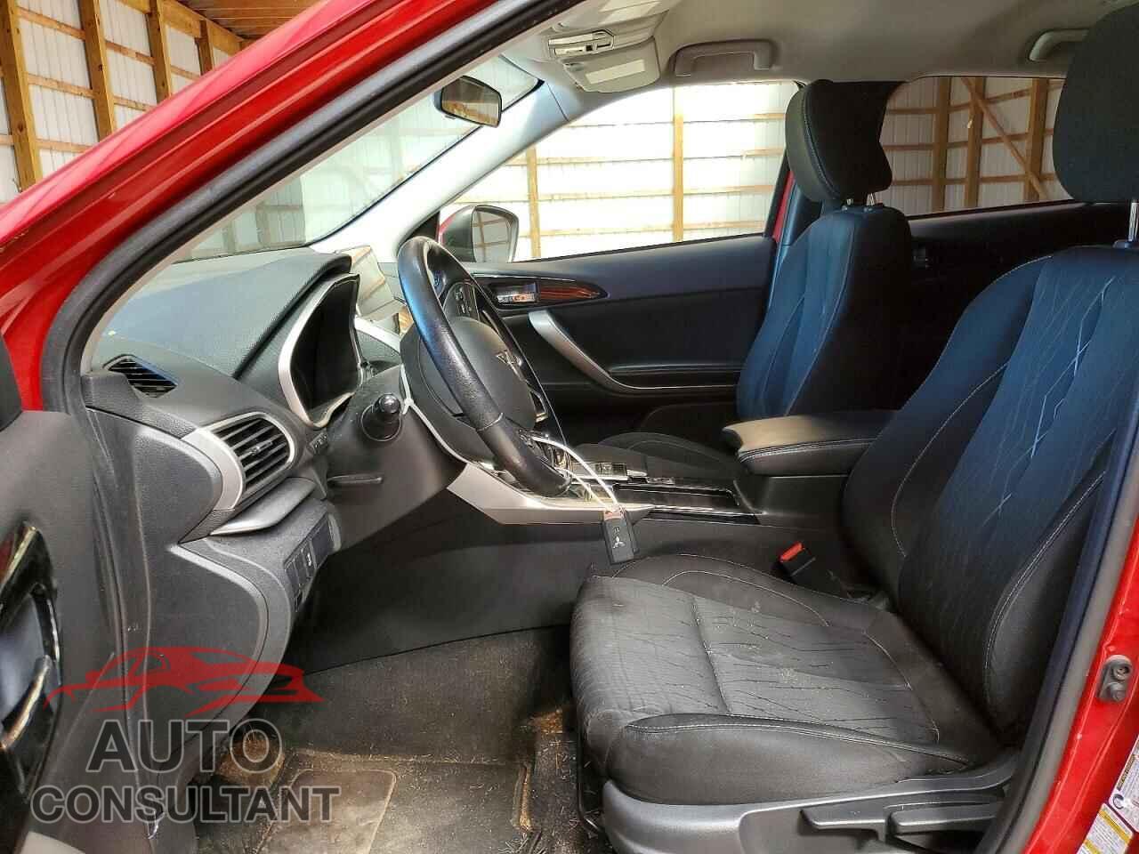 MITSUBISHI ECLIPSE 2019 - JA4AT5AA0KZ052902