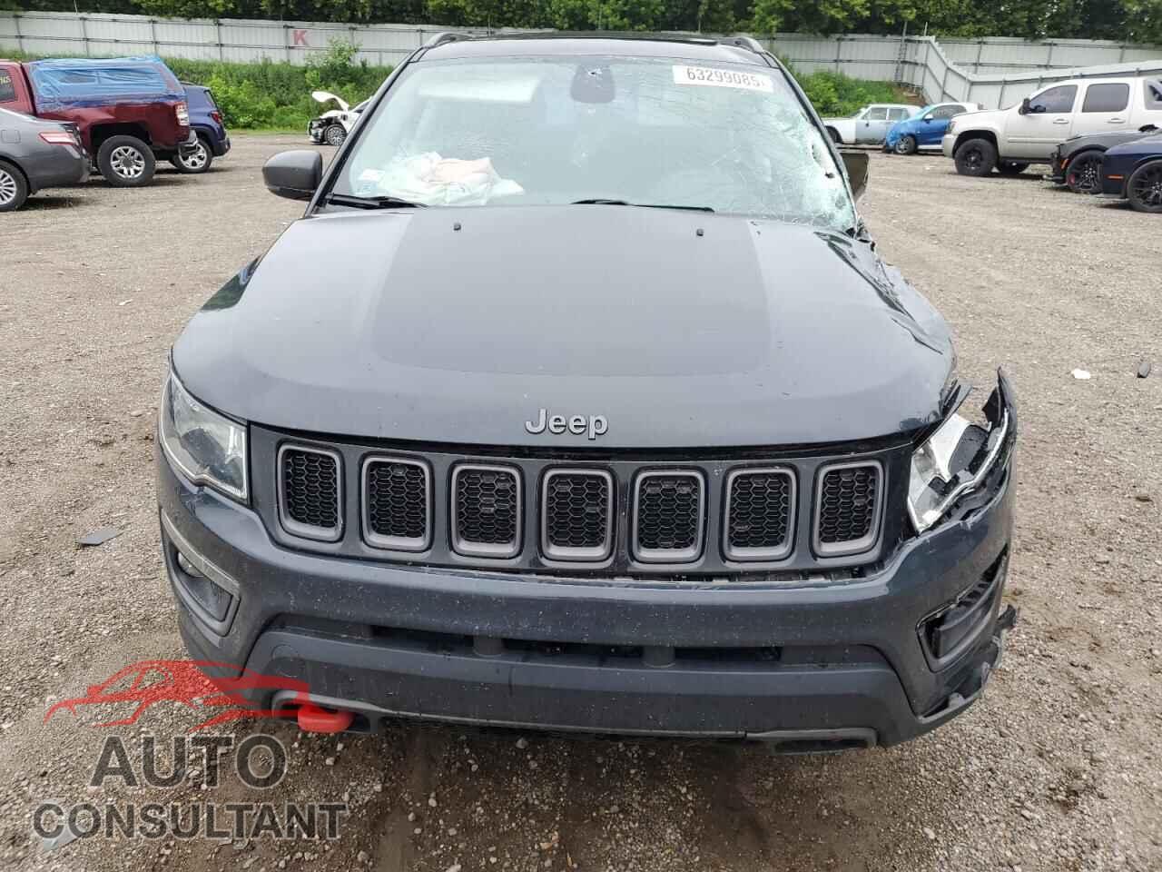 JEEP COMPASS 2017 - 3C4NJDDBXHT688190