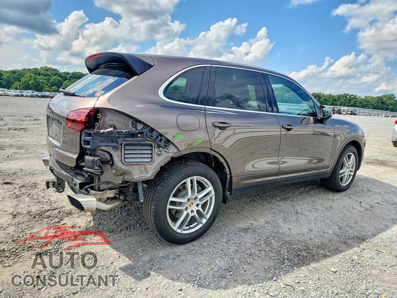 PORSCHE CAYENNE 2015 - WP1AF2A25FLA31488