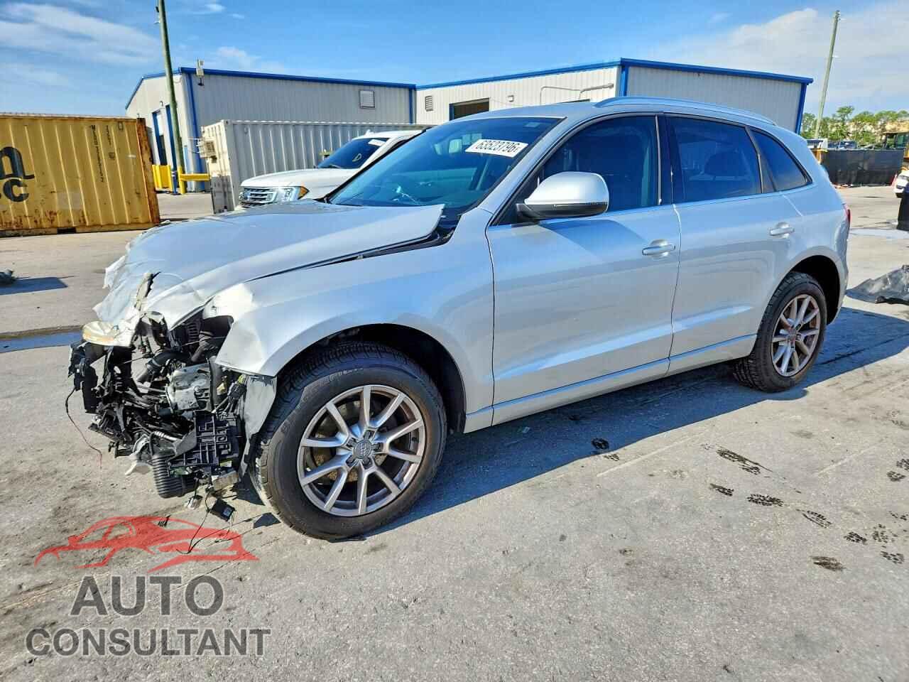AUDI Q5 2012 - WA1LFAFP1CA132182